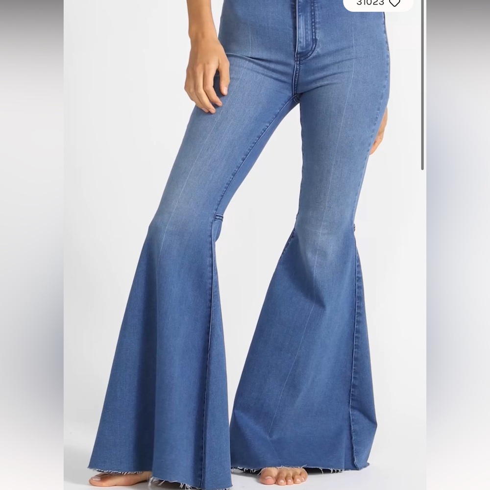 We The Free Just Float On Flare Jeans, Size 29